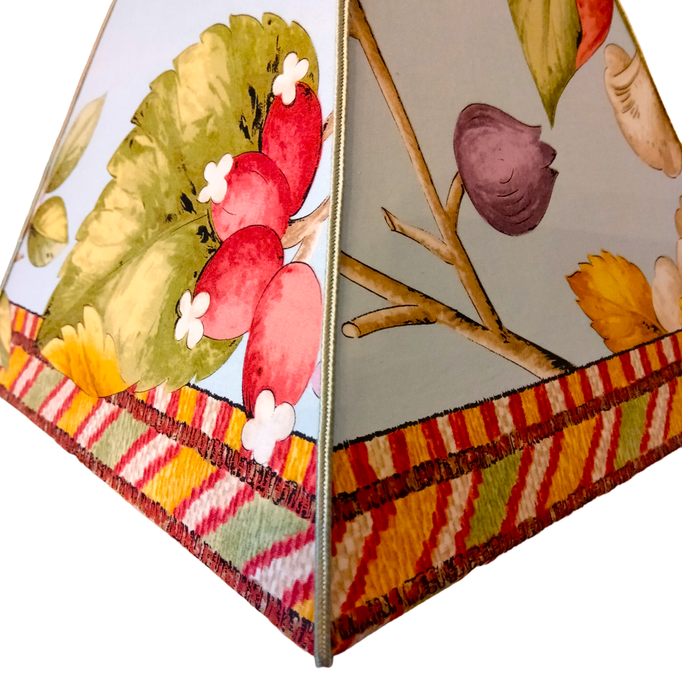 Abat-jour pyramide en coton Lelièvre "Jardin enchanté"